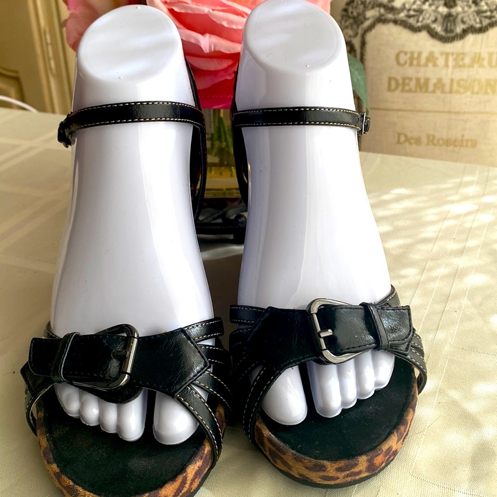 Aerosoles size 8